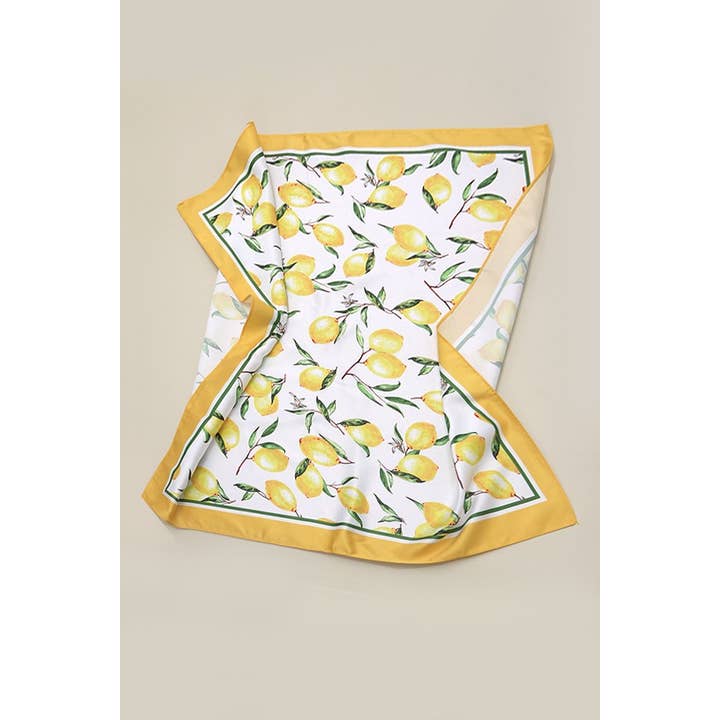 CITRON Tørklæde med citronmotiv og silkeagtig fornemmelse | 40SC613 LEMON for engroshandel på Faire2