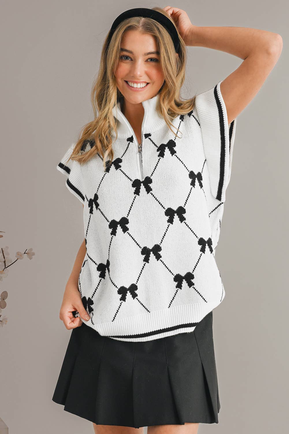 Aapparella - Wholesale Knit Sweater - Women's - Bow Checkered Print Zipper Front Ruffled Sweater | S-XL1