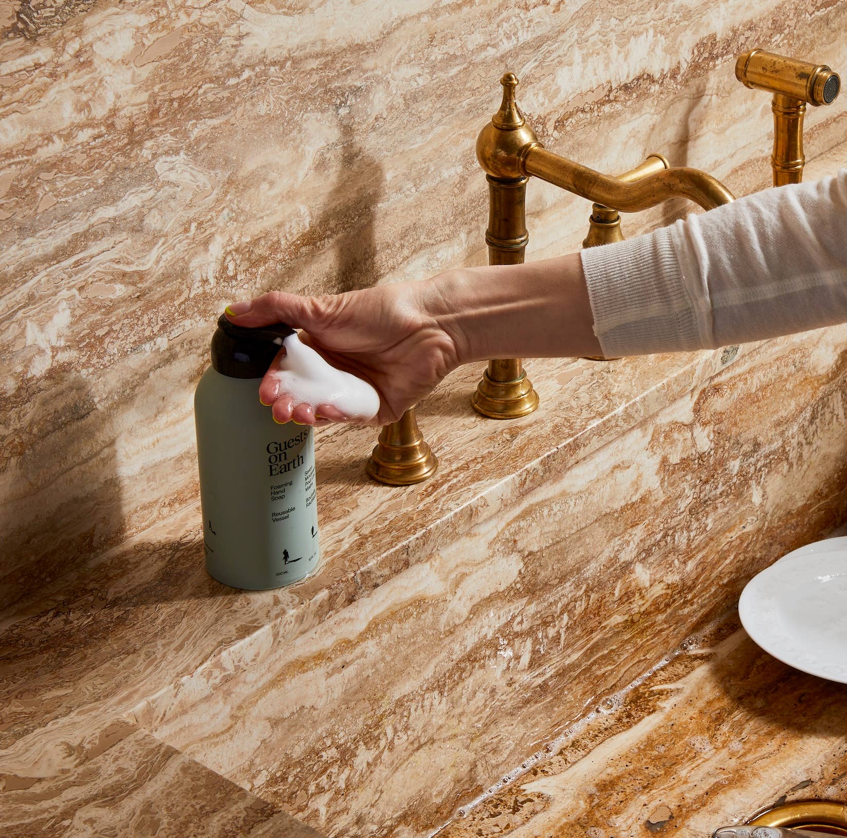 Guests on Earth - Wholesale Hand Soap/Wash - Foaming Hand Soap2