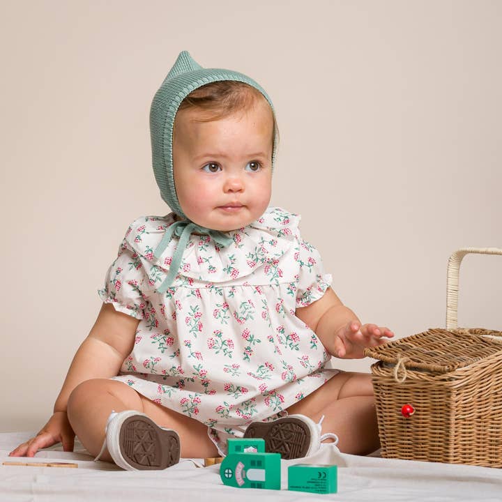 Blusa Pia Hydrangeas Spring per la vendita all'ingrosso da parte di Tantara Kids