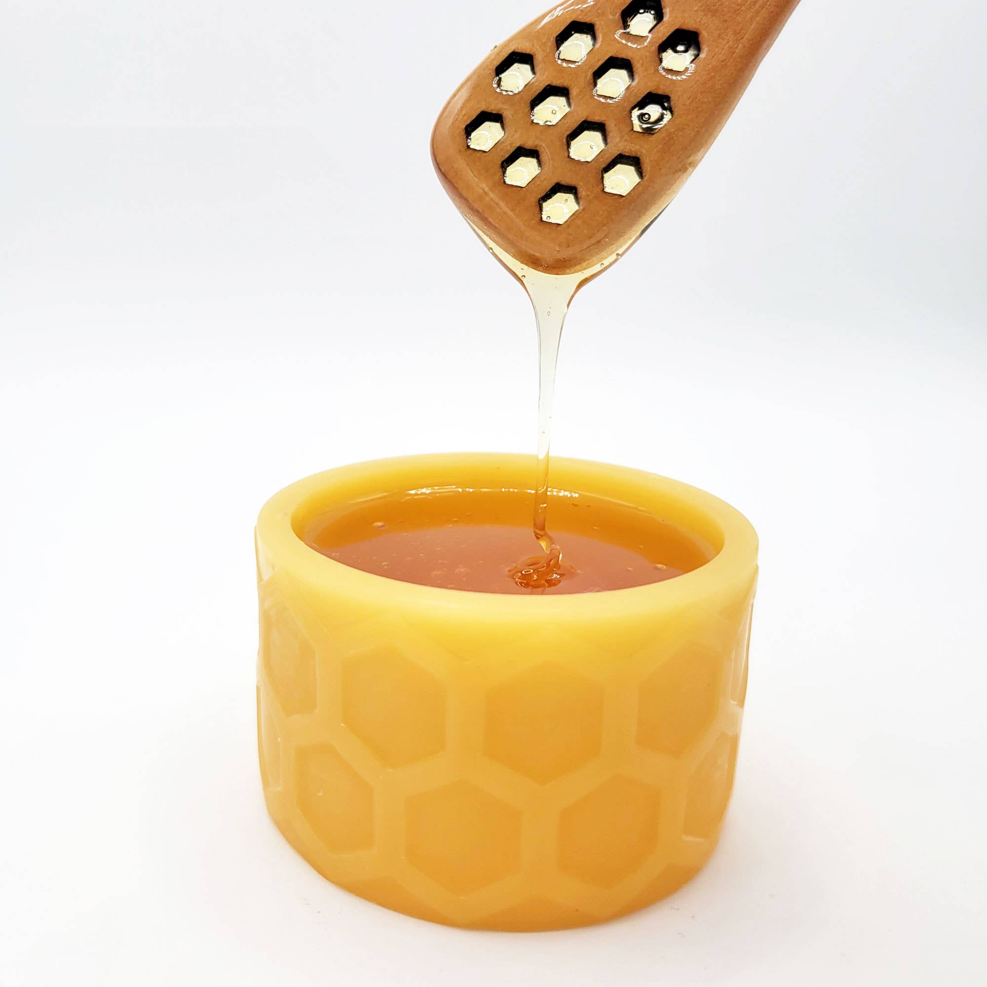 Eastvan bees - Wholesale Honey Pot - Beeswax honeypot2