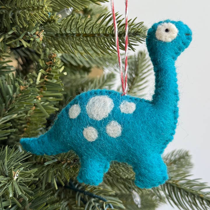 Decorazione natalizia con dinosauro in feltro di lana Brachiosaurus per la vendita all'ingrosso da parte di Ornaments 4 Orphans