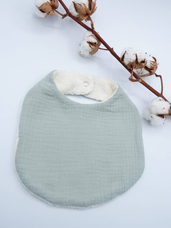 Timéo large bib in organic cotton - Water green for wholesale by Tijala