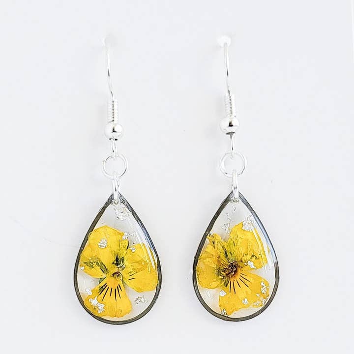 Pansy Resin Teardrop Earrings – Botanical Jewelry for wholesale by NThandmade Jewelry