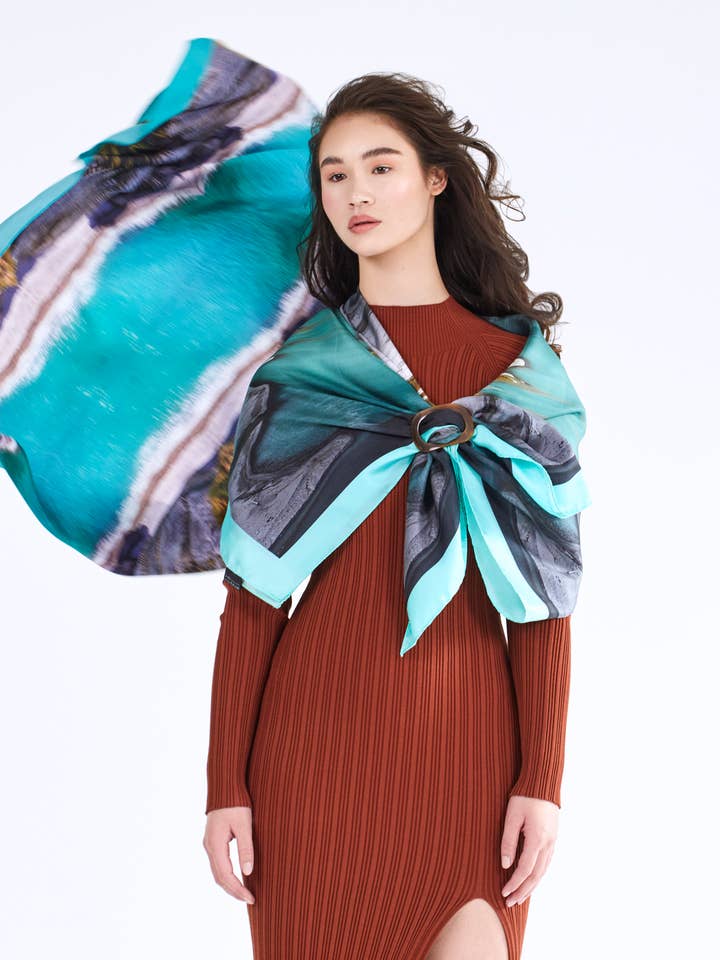 XL Scarf Ring Scarf Buckle MotherOfPearl Wood Horn 12cmx5cm for wholesale by Anne B. Accessories