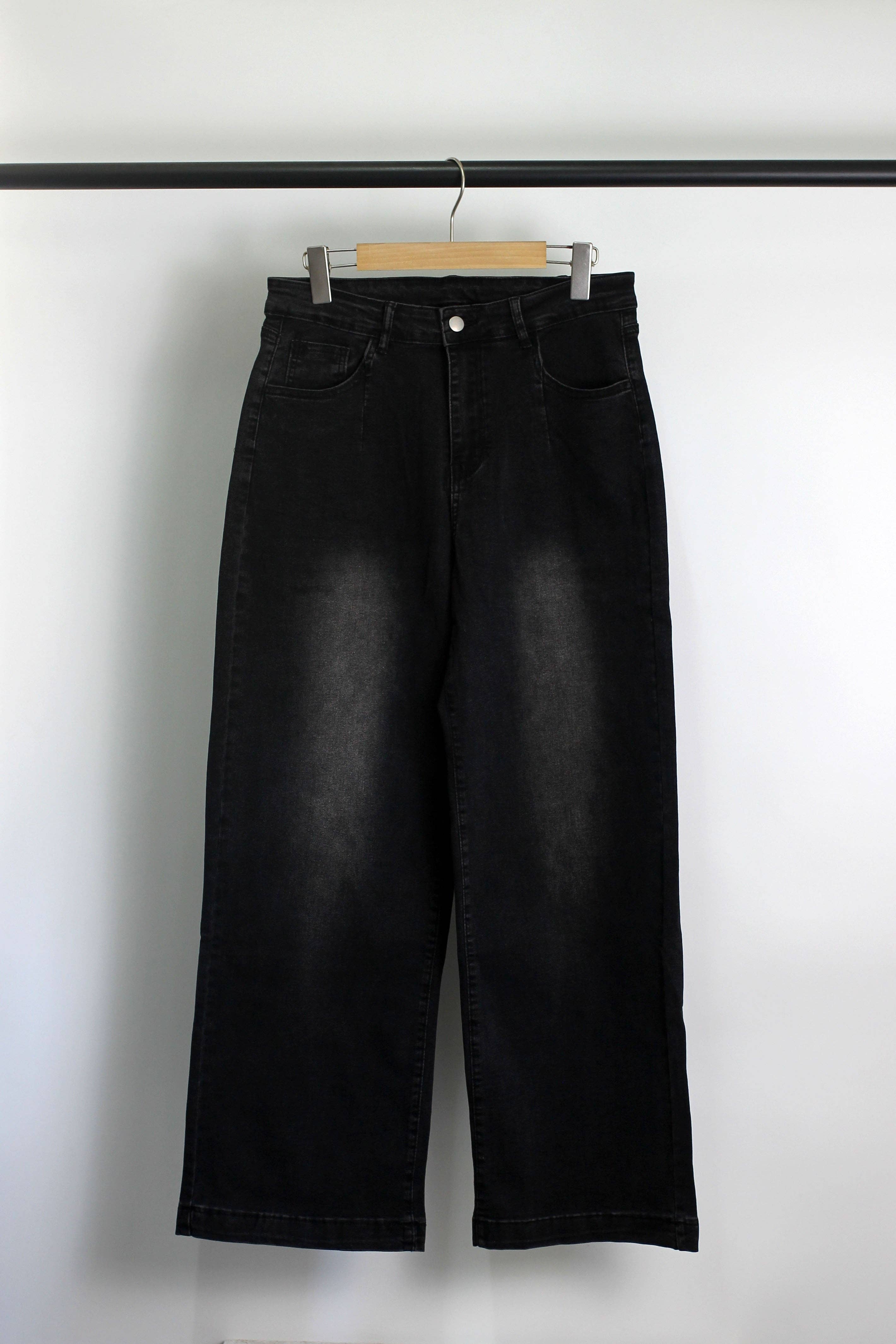 ESLEY - Vendita all'ingrosso Jeans - Donna - P2507XY38143 - Jeans a Gamba Larga a Vita Alta con Lavaggio Gradiente2