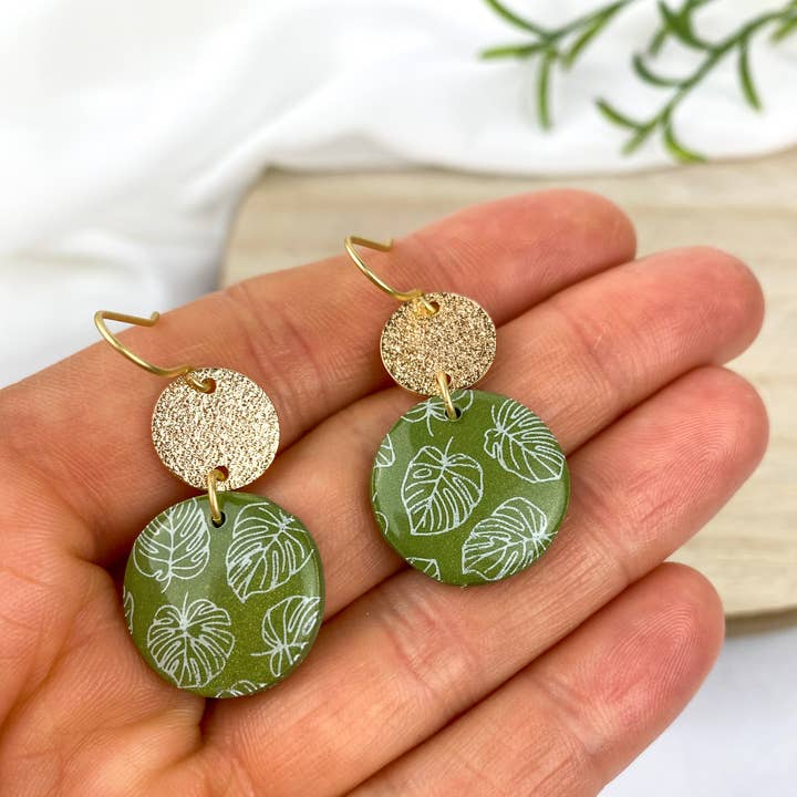 Light Shine - Wholesale Dangle Earrings - Monstera Leaf Dangle Earring | Green Spring Clay Drop |Plant2
