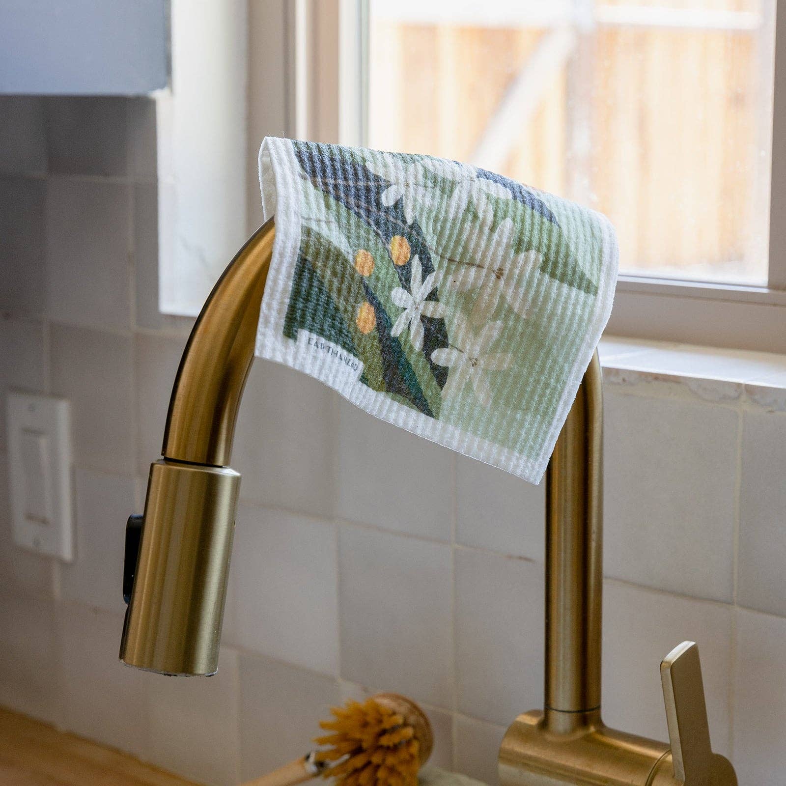 Earth Ahead - Wholesale Dishcloth - Swedish Dishcloth - Happy Lilies4