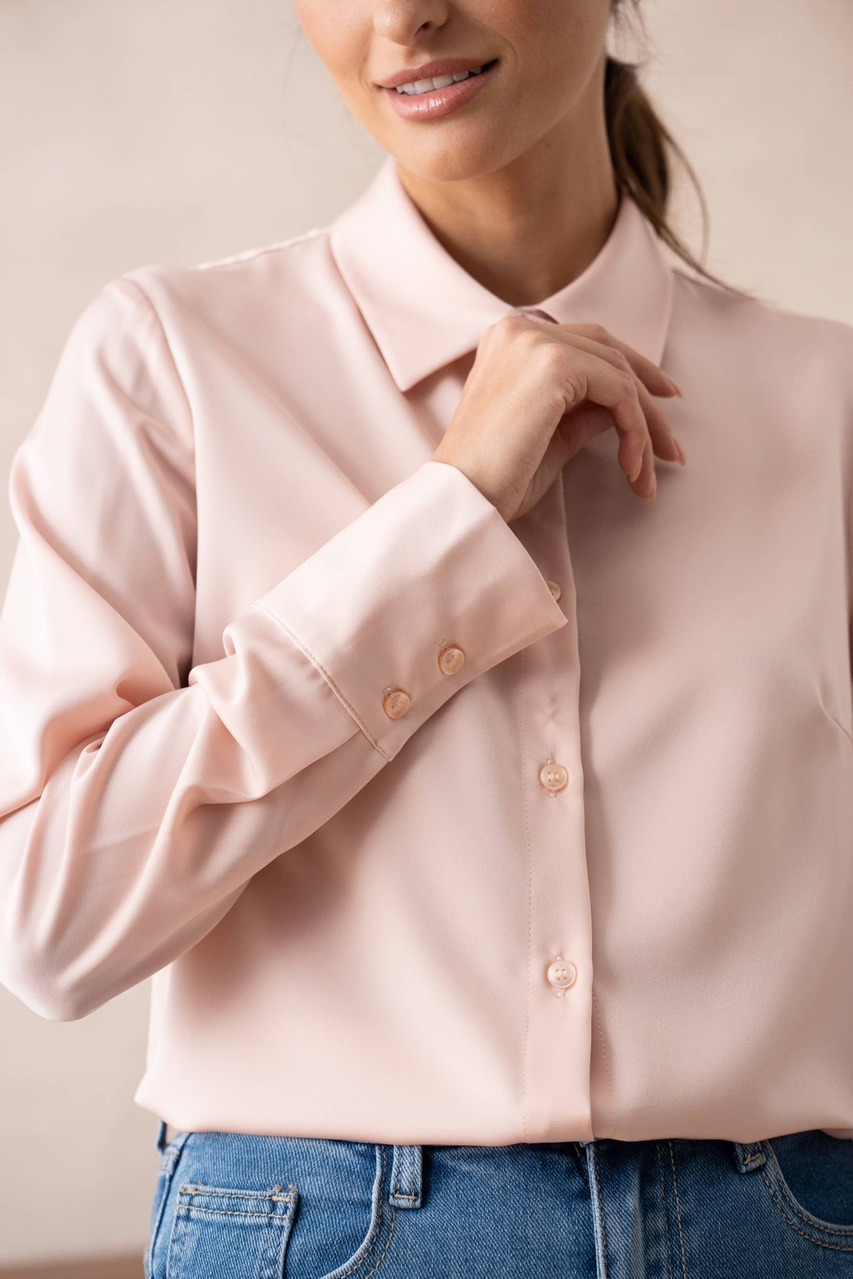Attentif Paris - Wholesale Button Down Shirt - Women's - Satin shirt with classic notched collar55