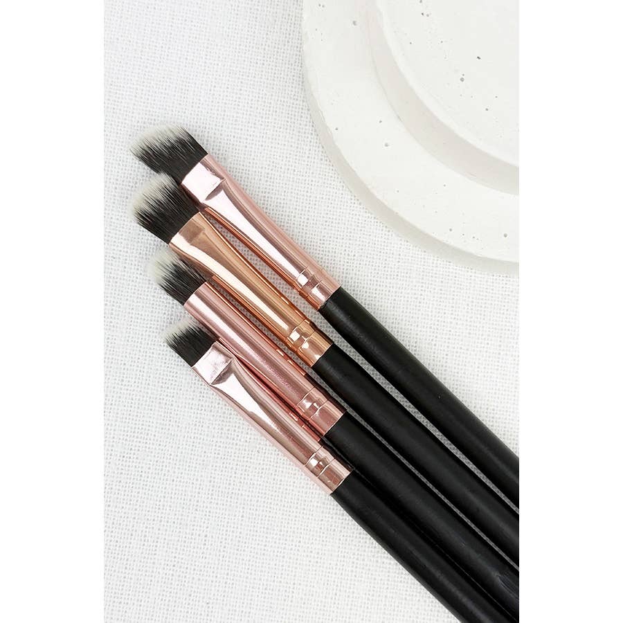 BLACK 4 Kind Beauty makeup brushes set for wholesale on Faire2