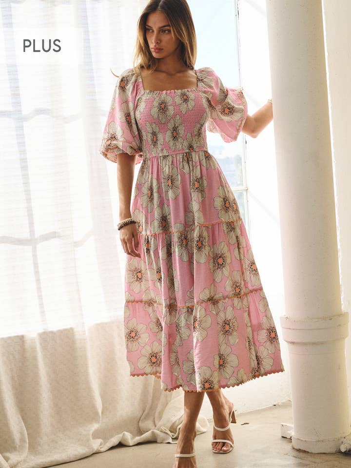 Vestido midi escalonado con estampado floral Plus para venta al por mayor de Oddi