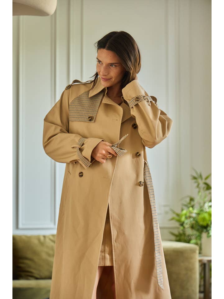 Calie Paris - Wholesale Trench Coat - Women's - VIVI Trench Coat4