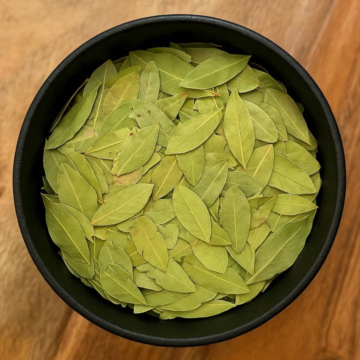 Folha Inteira de Uva-ursi (Arctostaphylos Uva Ursi) por atacado de LA Herb