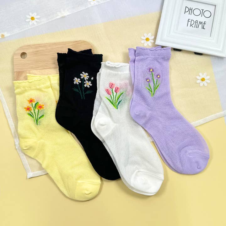 7DAYSSOCKS - Vente Chaussettes – femme - Chaussettes de jour romantiques en maille Crew pour femmes4