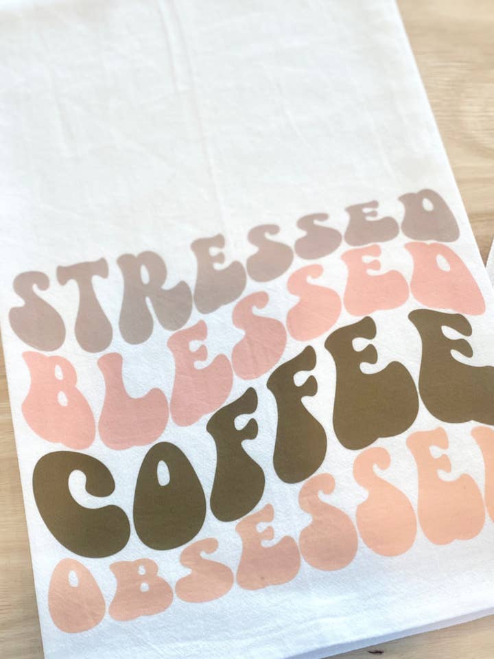 Torchon à vaisselle Coffee Obsessed Flour Sack pour la vente par Lenny Lane