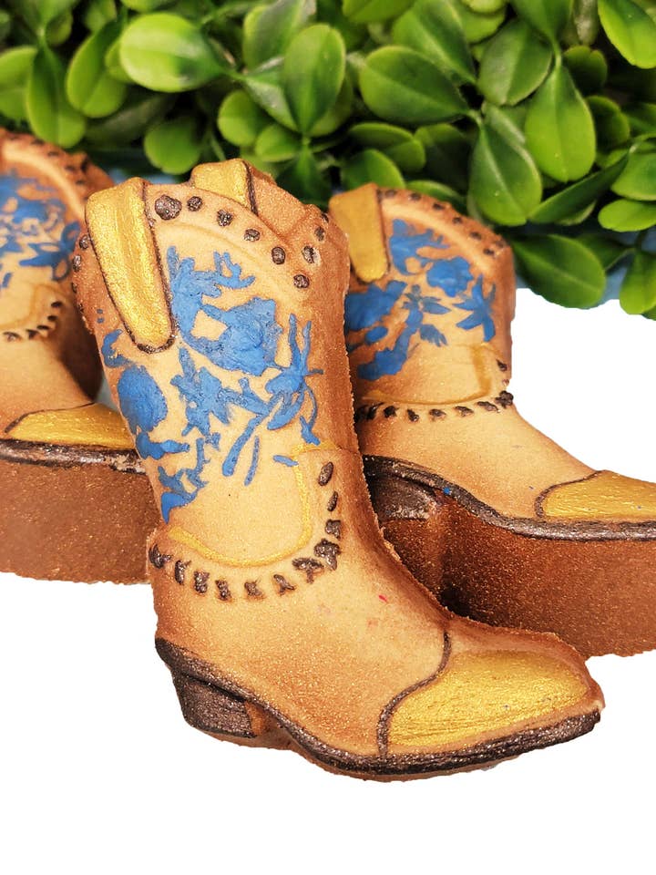 Bombe de bain Boot Scootin' pour la vente par Indulgence Bath Bakery