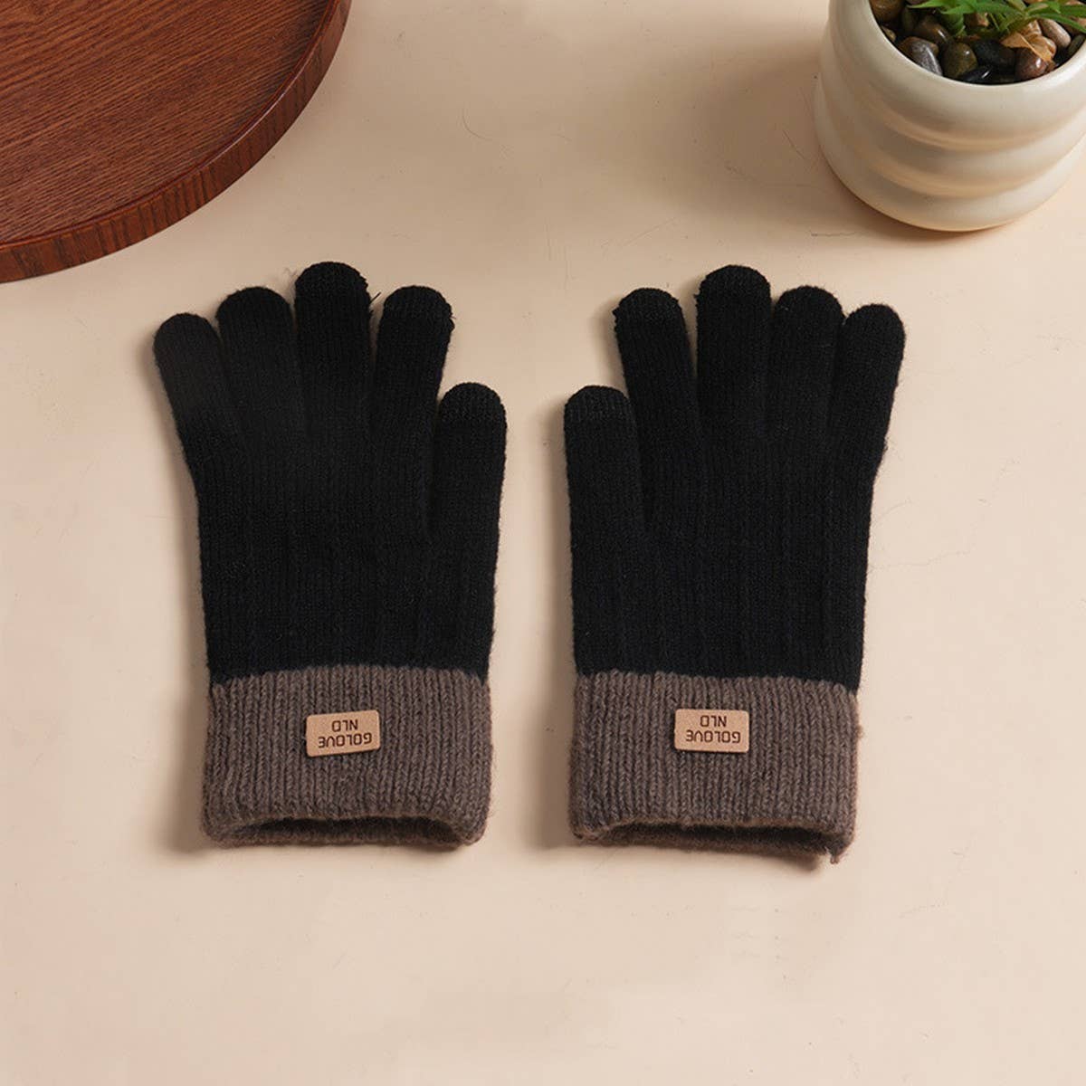 DOUBLJU - Wholesale Gloves - Women's - RETRO TEXTURED CONTRASTING COLOR KNITTED GLOVES_CWAG006180