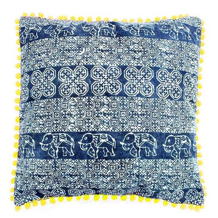 BUNDEL: Batik Handgemaakte Unieke Pompons Kussenhoes 4 Stuks - Thailand voor wholesale door Lumily