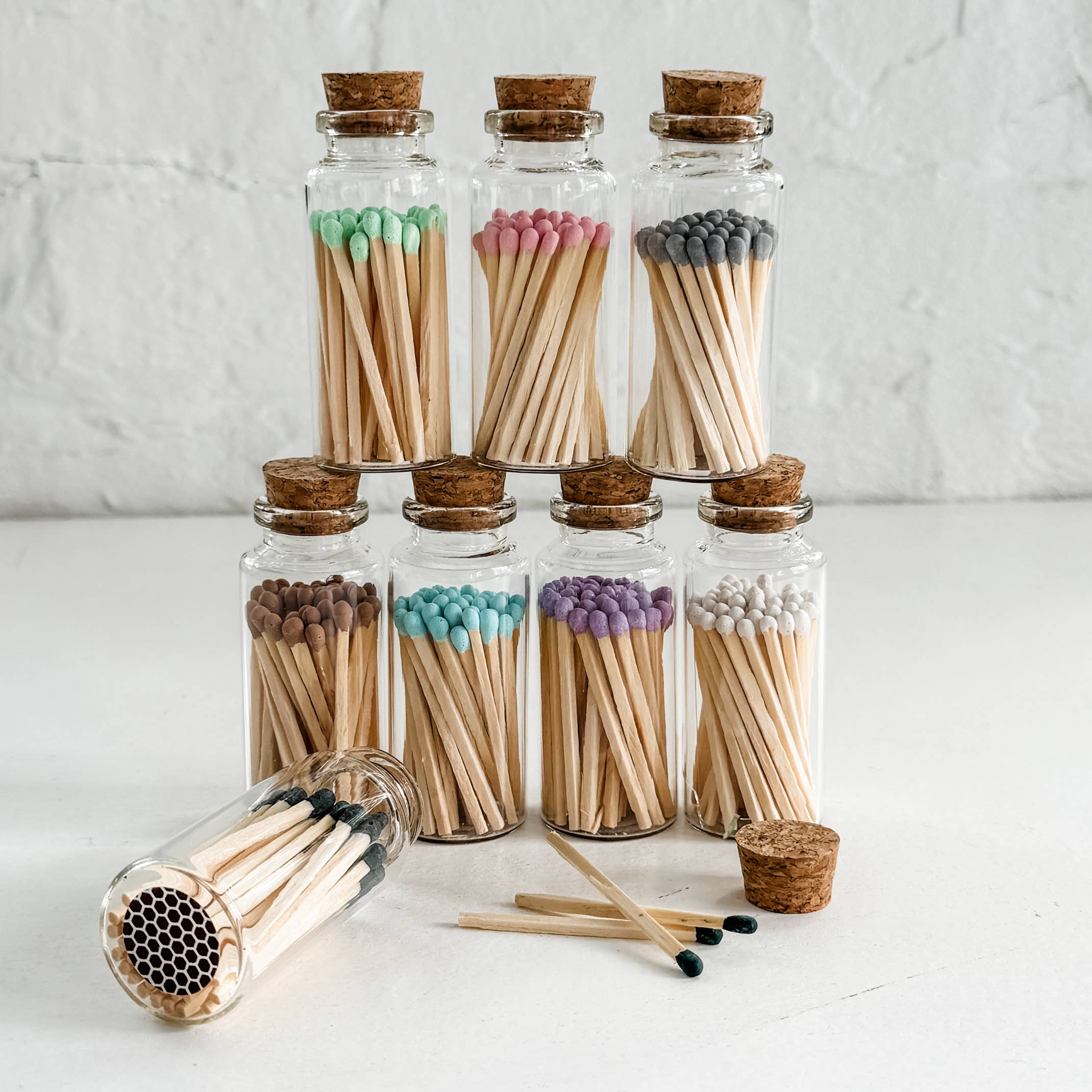 Moonlight Makers – wholesale Matches – Fancy Safety Matches Glass Vial - 8 Colors - 40 matches MV4011