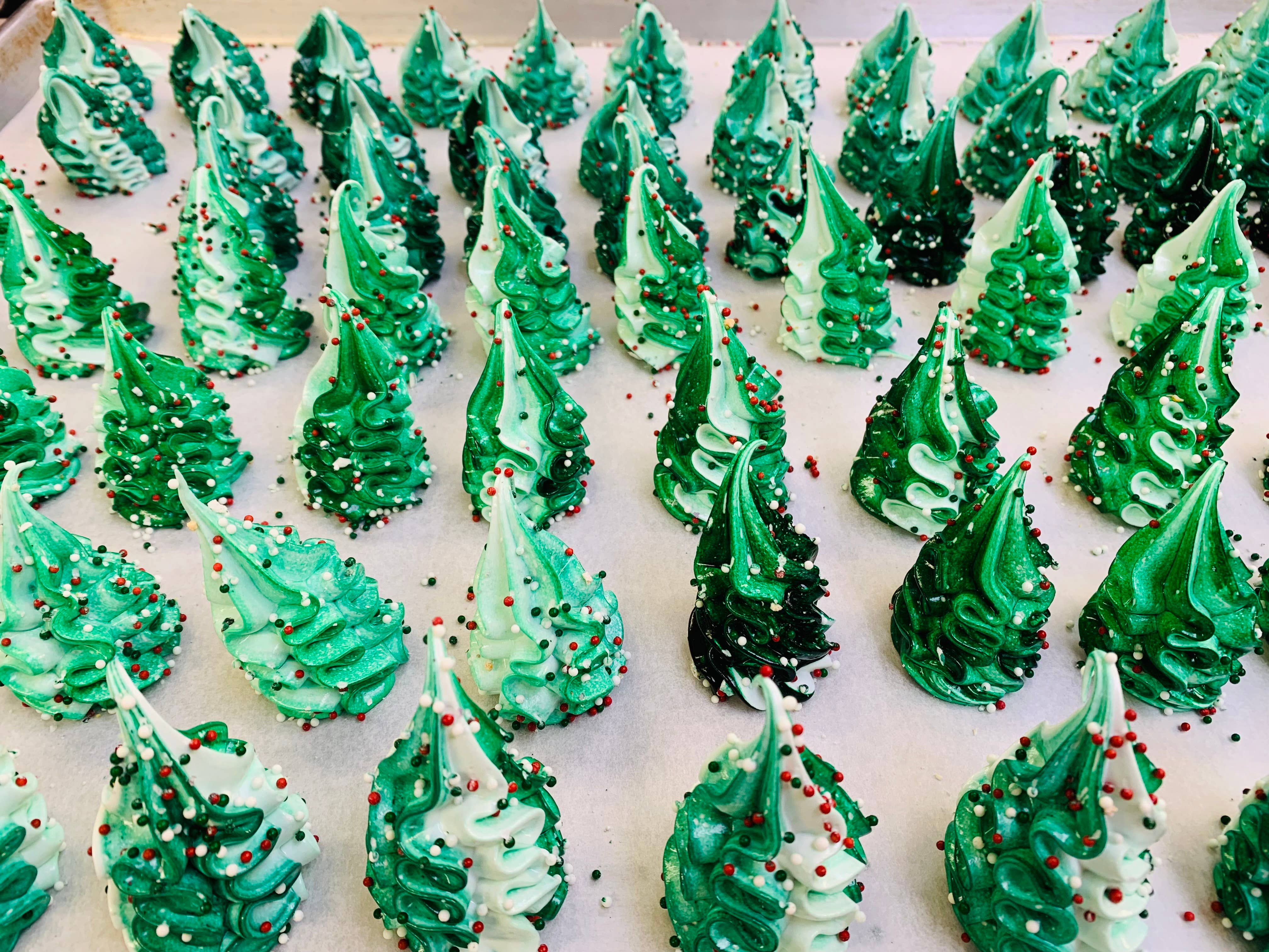 Délice Glacé - Vente Biscuits - Biscuits à la meringue faits à la main pour sapin de Noël1