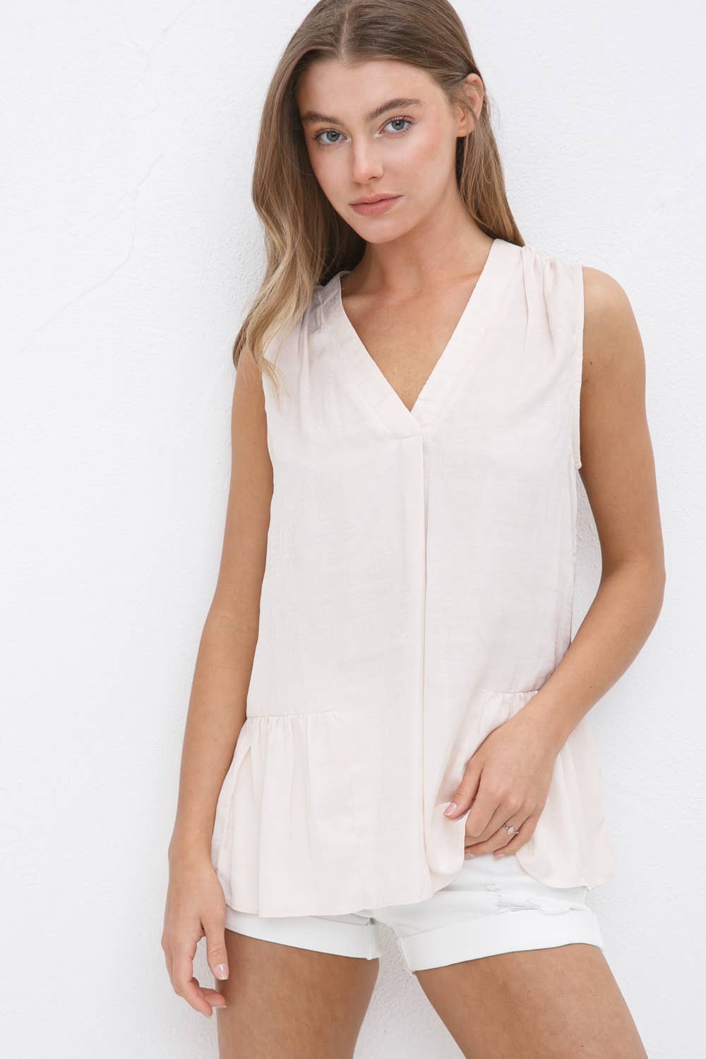 Blue B - Vendita all'ingrosso Camicetta - Donna - 31410T - Blusa arricciata in jacquard satinato con stampa a pois5