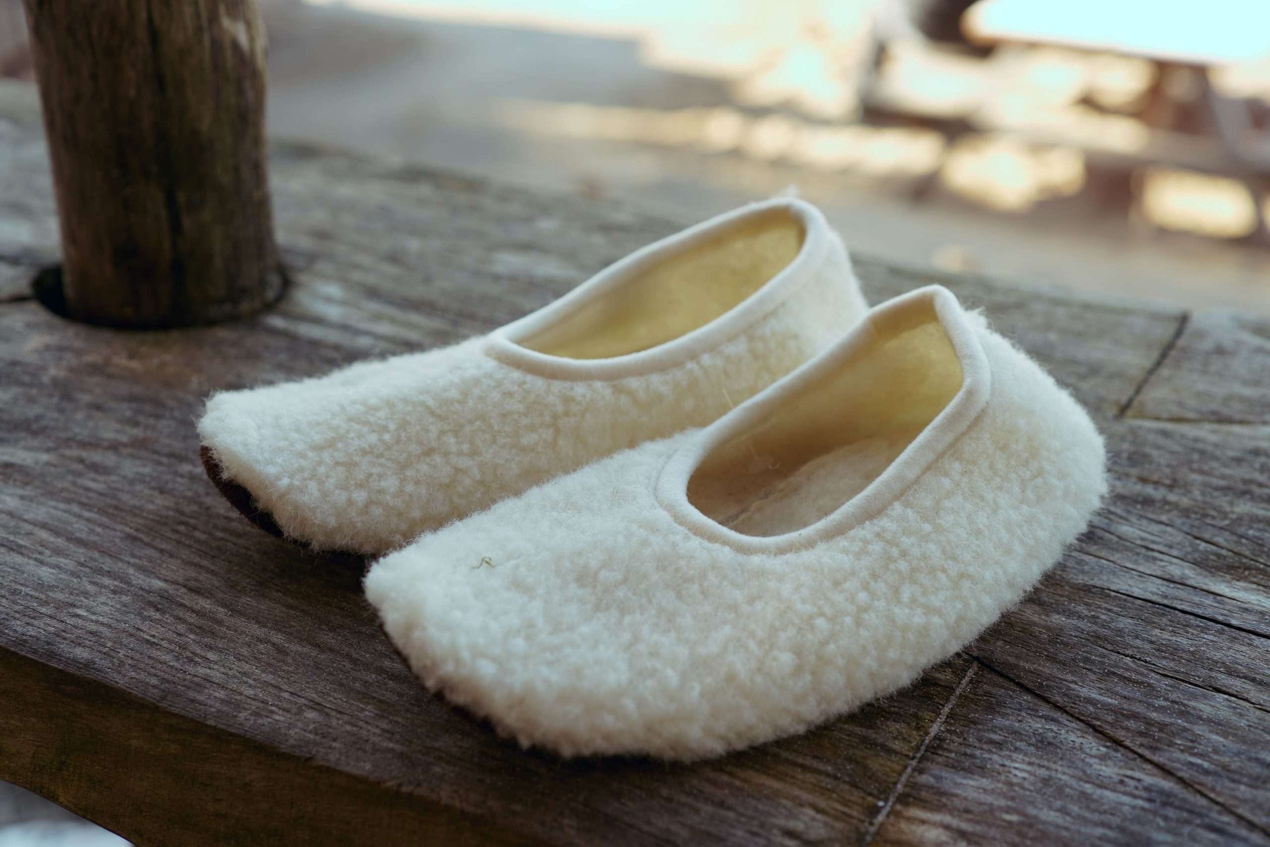 We Are Wovens - Wholesale Slippers - Women's - Ballerina Sloffen - 100% wool - Flat White2