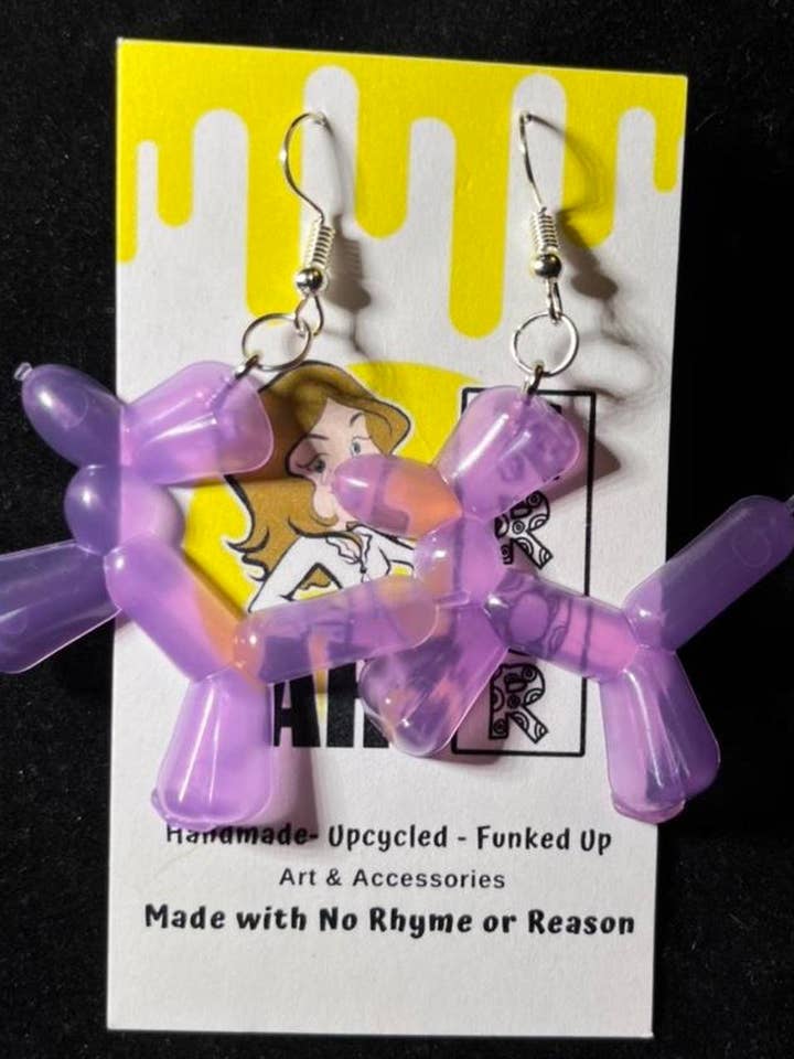 Ballondieroorbellen - Paars - Upcycled voor wholesale door NO RHYME OR REASON ART