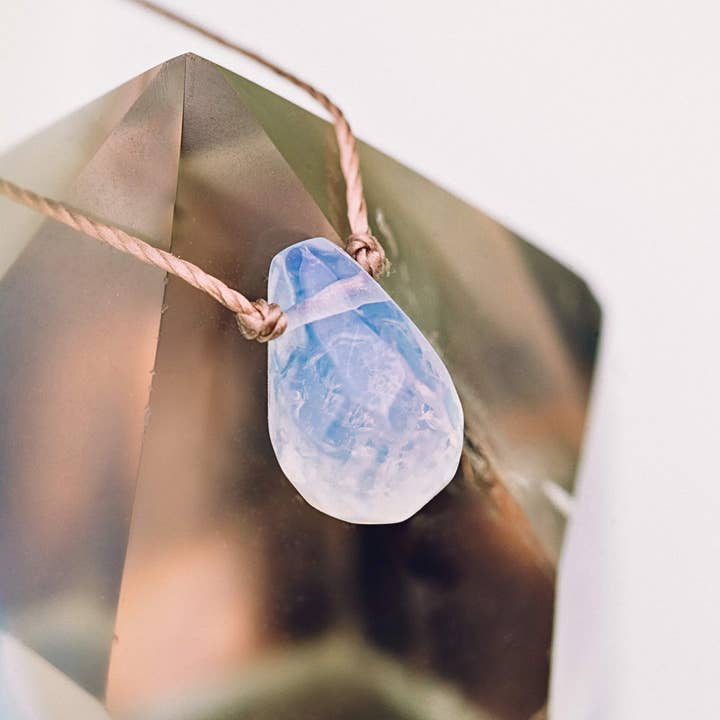 SoulKu - Vendita all'ingrosso Collana con ciondolo/pendaglio - Collana in Cristallo Opalino *LTE* Asheville Strong1