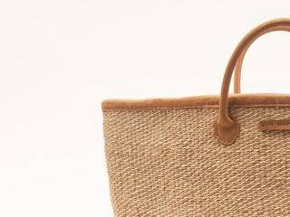 The Basket Room – wholesale Laundry basket – HERI: Natural & White Speckled Woven Laundry Basket | Hamper6