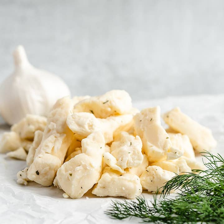 Keystone Cheese - Wholesale Cheese - Cheese Curds - White - Garlic & Dill2