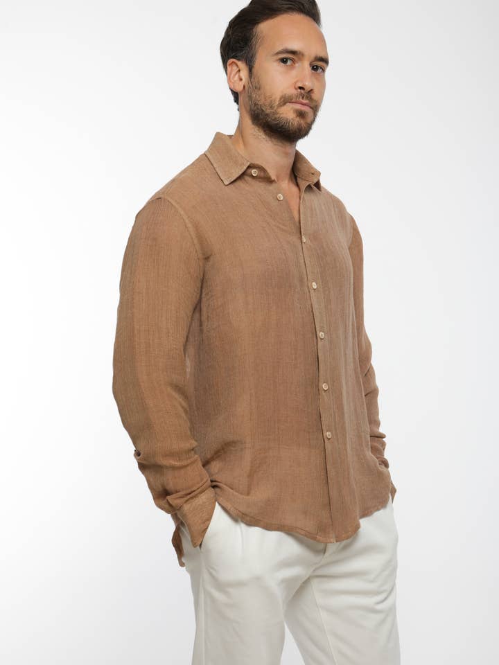 Chemise homme en lin tissé à la main pour la vente par Lore and Heart