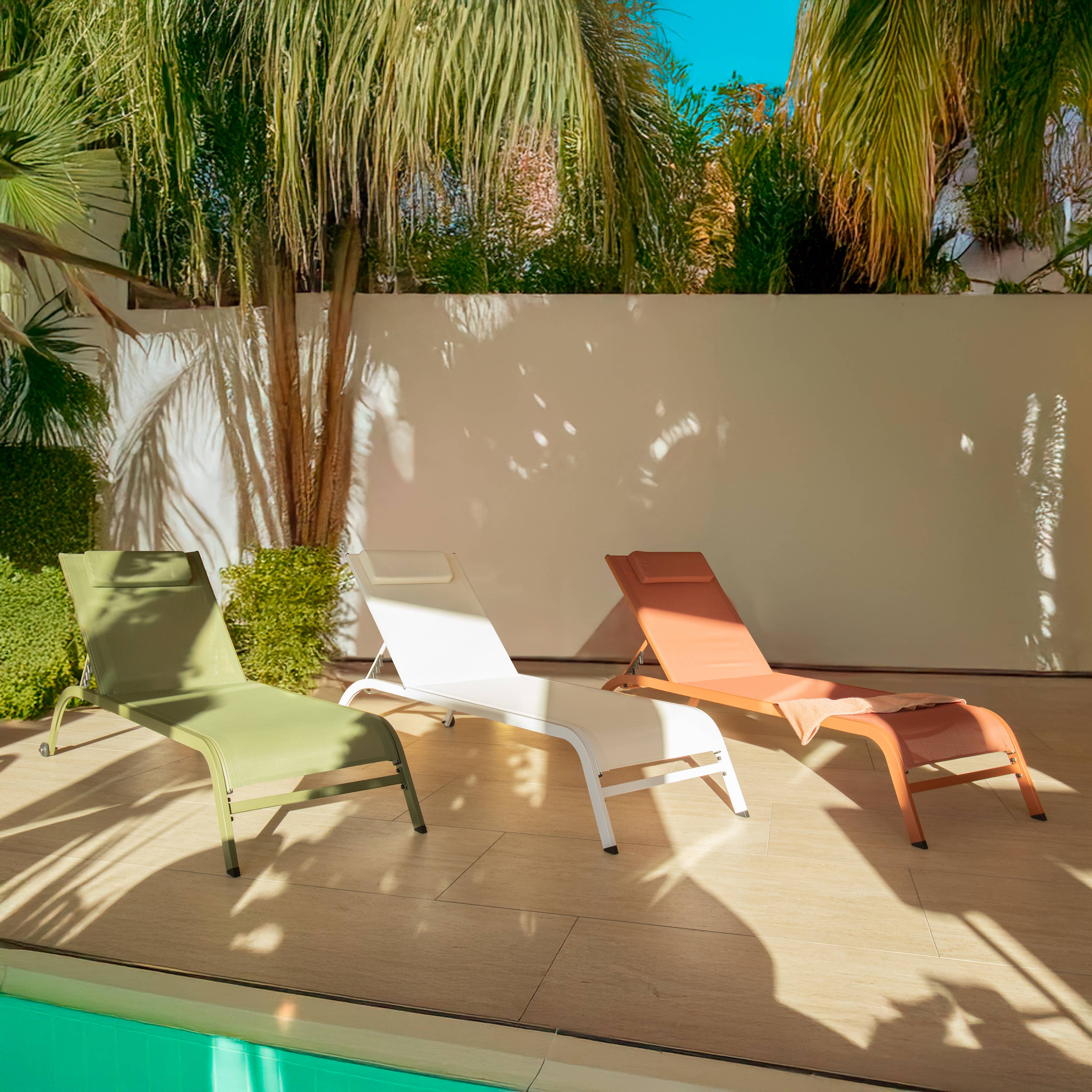 Now's Home - Wholesale Chaise Lounge - SET OF 2 SUN LOUNGERS IN STEEL AND CORAL TEXTILENE NAPOLI5