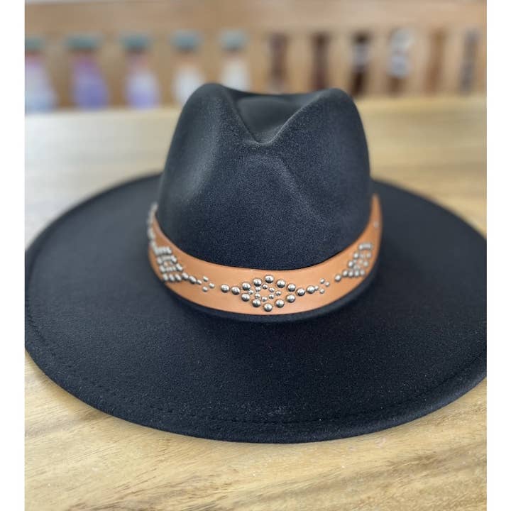 Bella Betty - Wholesale Fedora - Women's - Wide brim panama hat in vegan felt With Steard belt