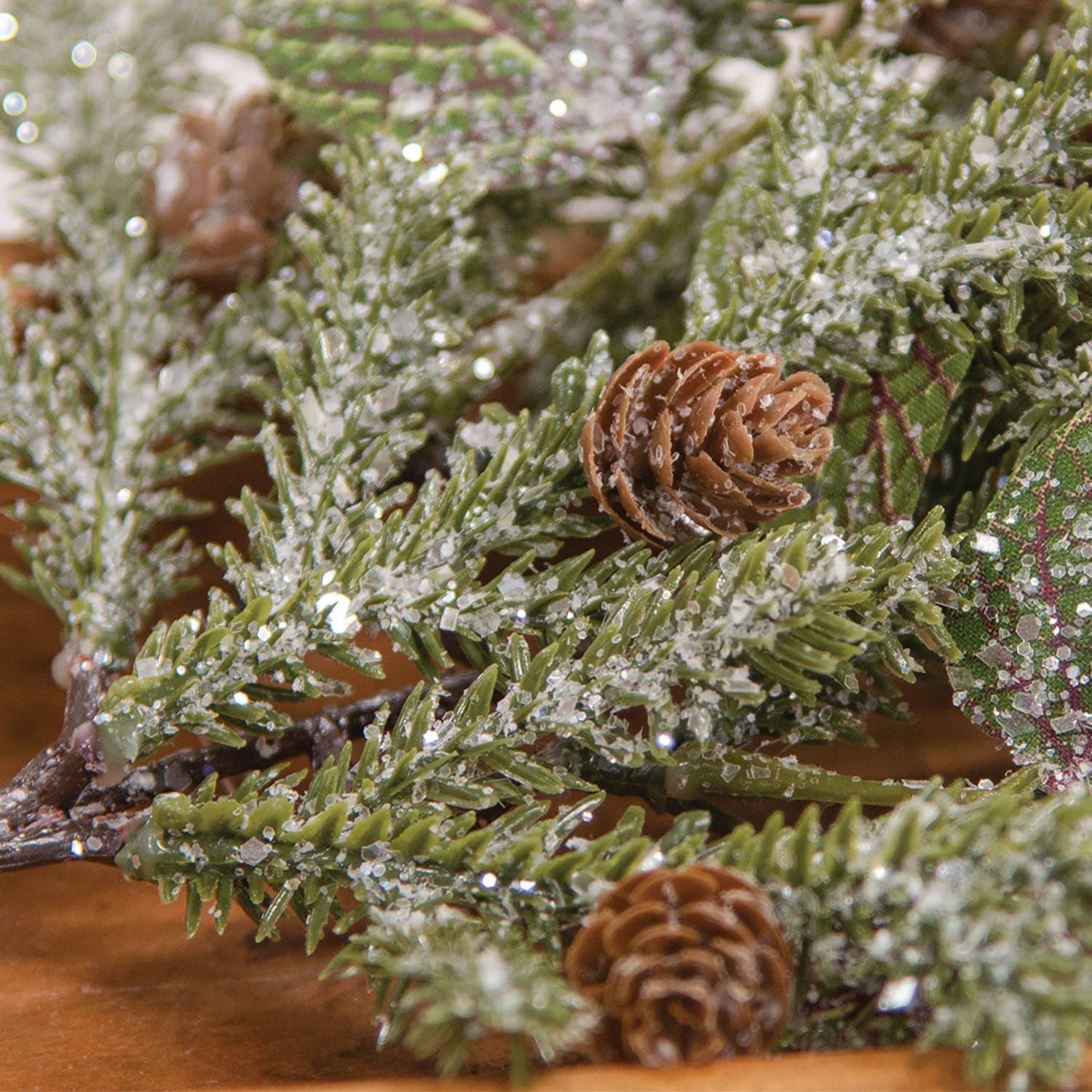 Saybrook Lane - Wholesale Christmas Decoration - Snowy Fittonia, Pine & Berries Pick, 15"2