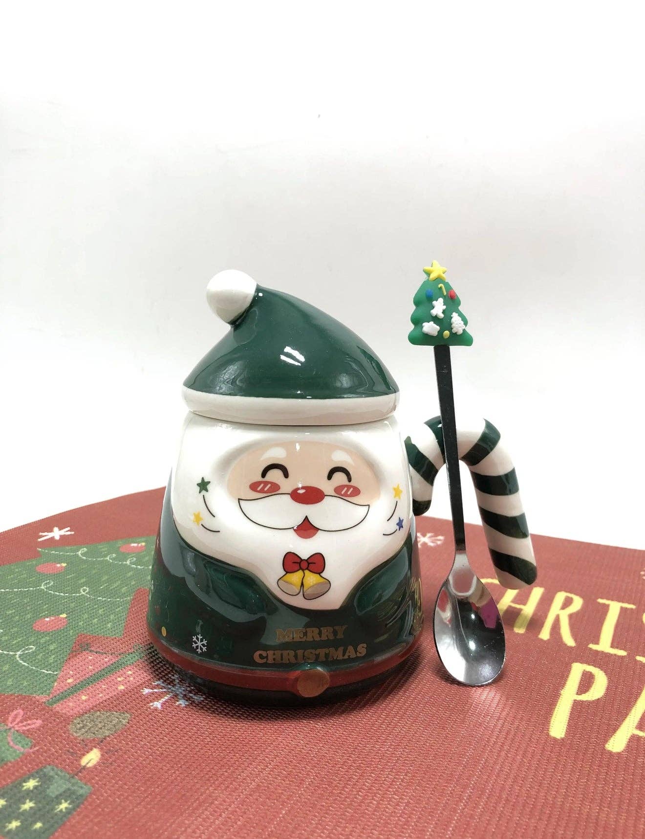 Luuma Home – wholesale Coffee mug – Santa with Candy Cane Holder Mug1
