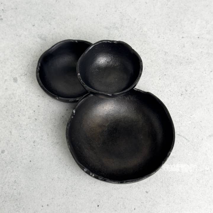 India Handicrafts Inc - Wholesale Serve Bowl - Black Aluminum 3-Bowl Cluster Dish7