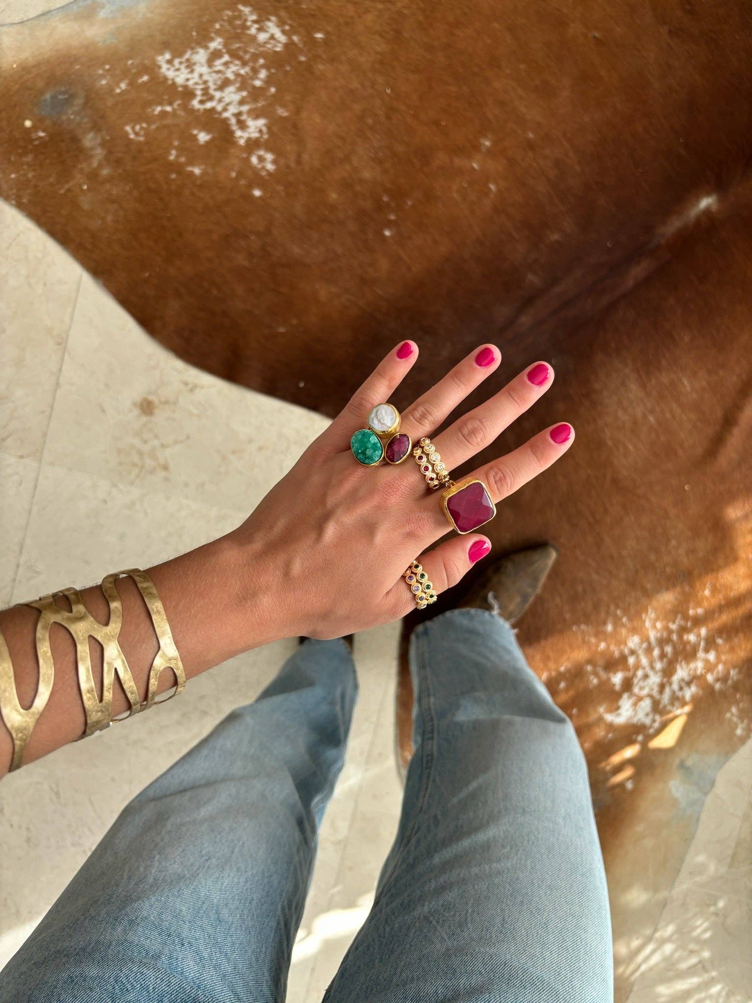 Woonder - Wholesale Cocktail/Statement Ring - Magenta Tampa Ring3