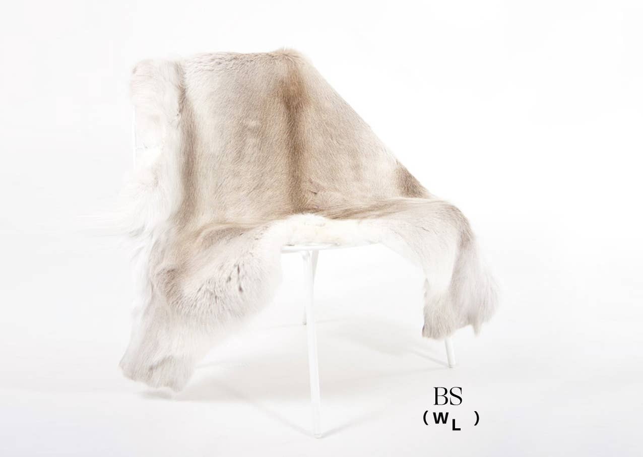 Black Sheep (White Light) – Tapete por atacado – Renas escandinavas Ocultar LIGHT4