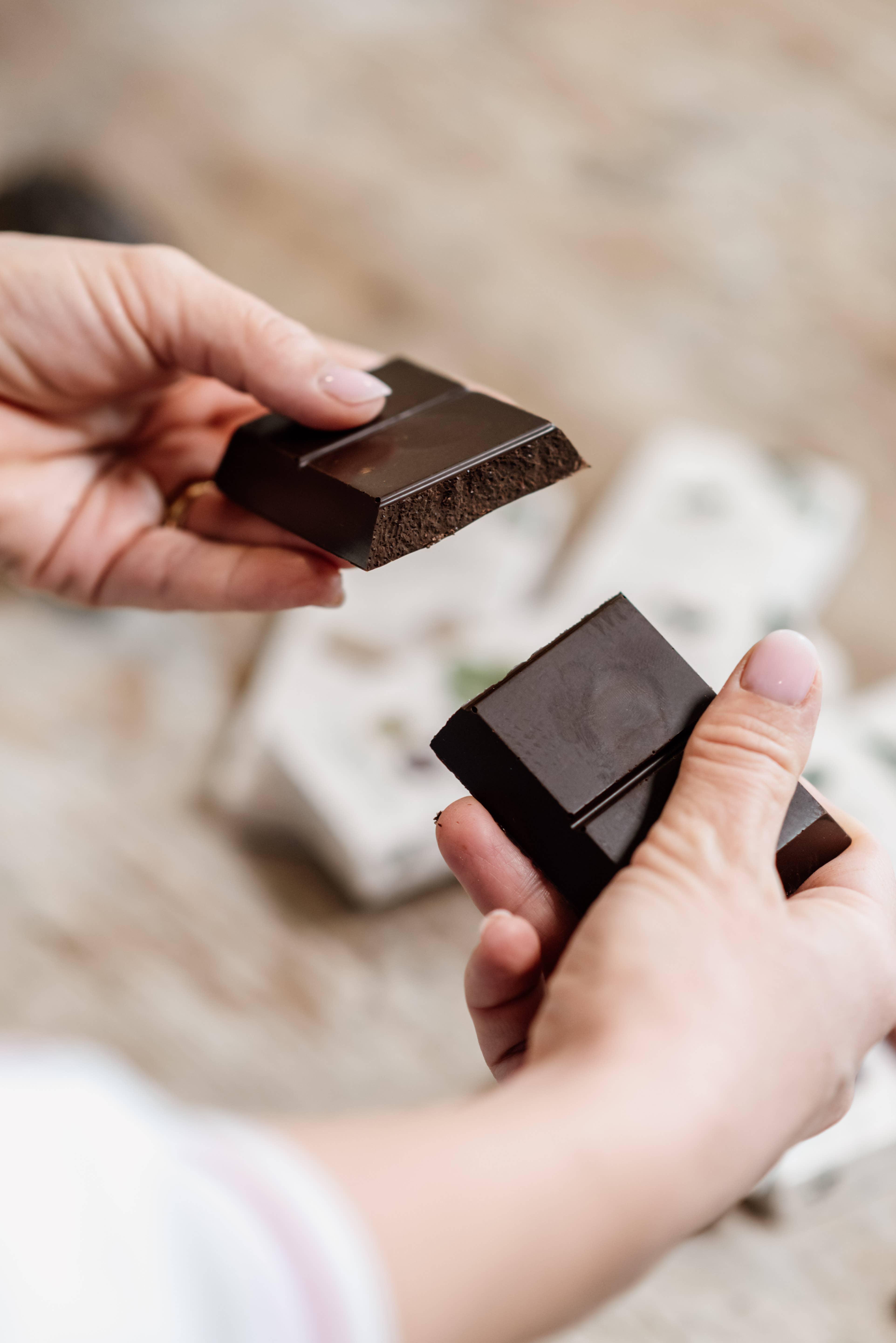 Ciokarrua - Wholesale Chocolate - Organic Modica PGI Chocolate Sicilian Almonds, 68 GR1