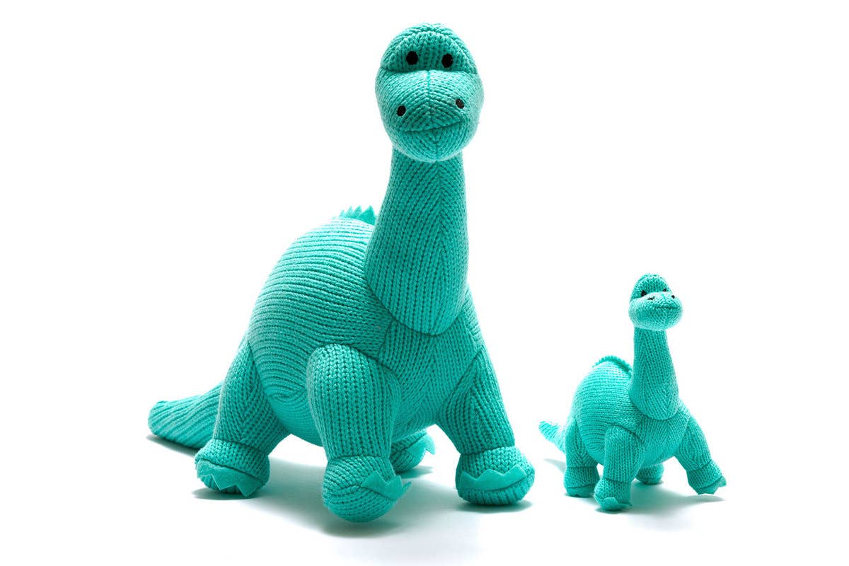 Best Years Ltd – wholesale Fyllda/plyschleksaker - Barn och baby – Stickad Diplodocus Mjukisdinosaurie - Isblå11