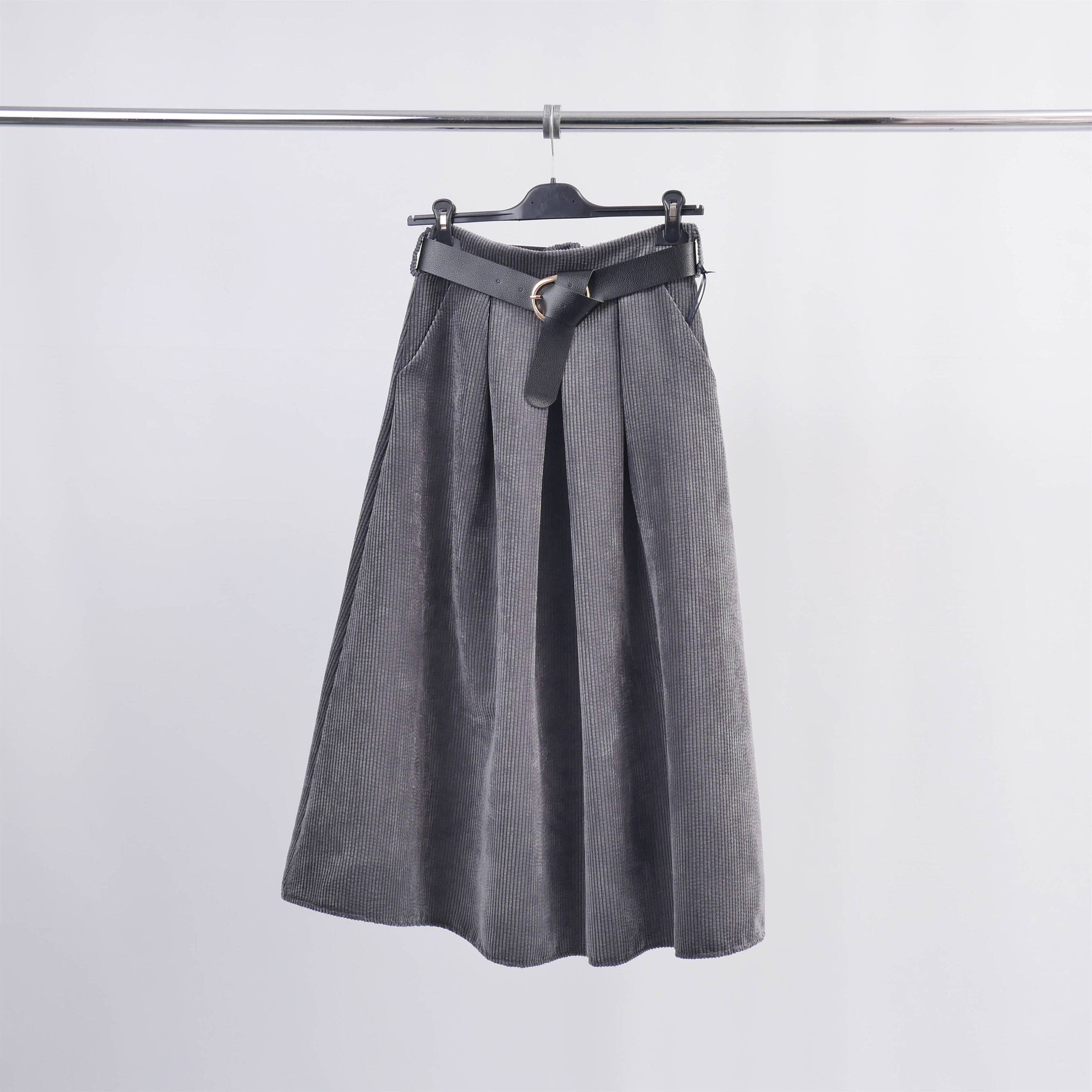 Cecile Wang - Wholesale Skirt - Women's - Corduroy skirt with belt TDM52123-712