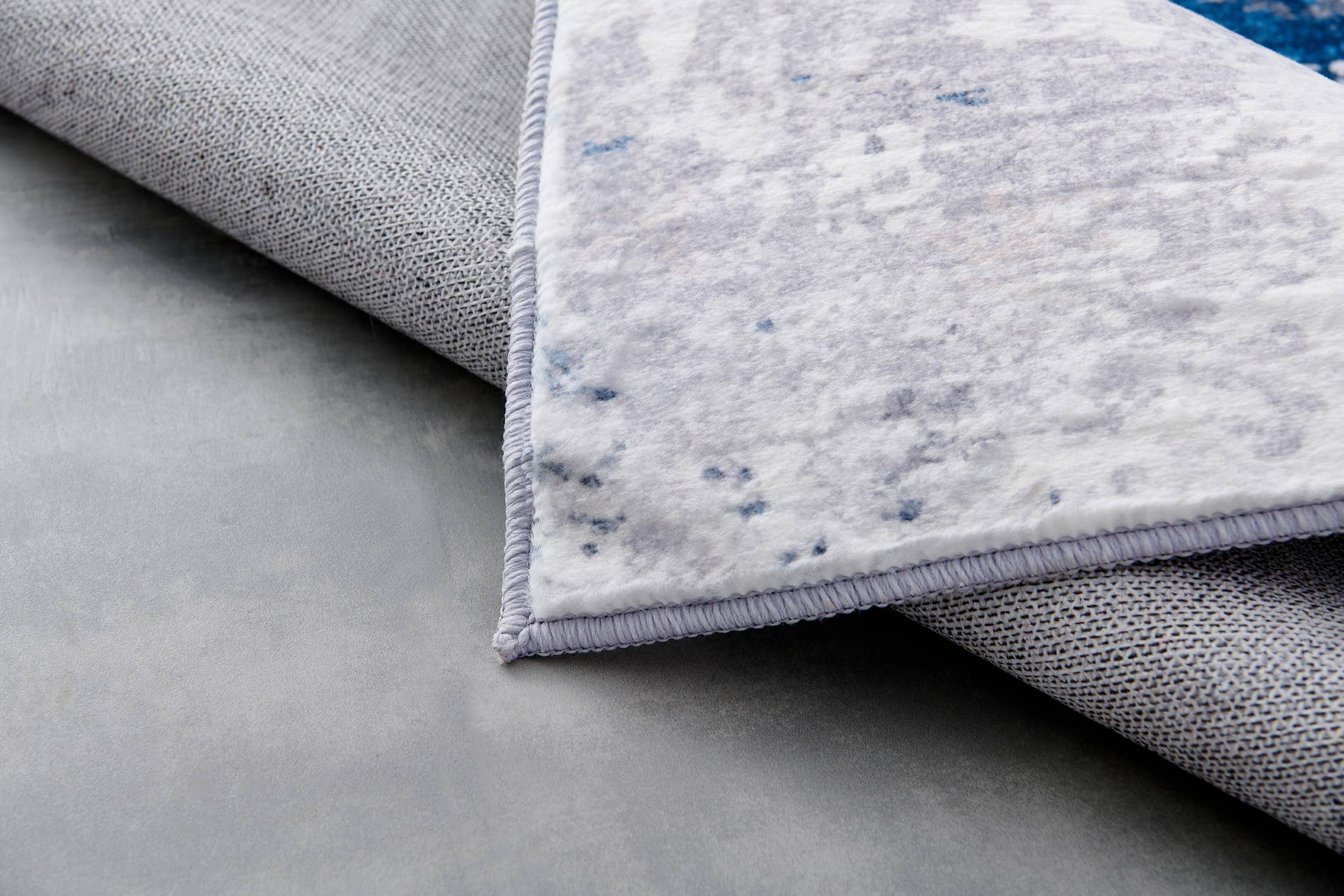 Amazing Rugs – Großhandel Teppichvorleger – Zara Abstract Design, maschinenwaschbar, Grau und Türkis2