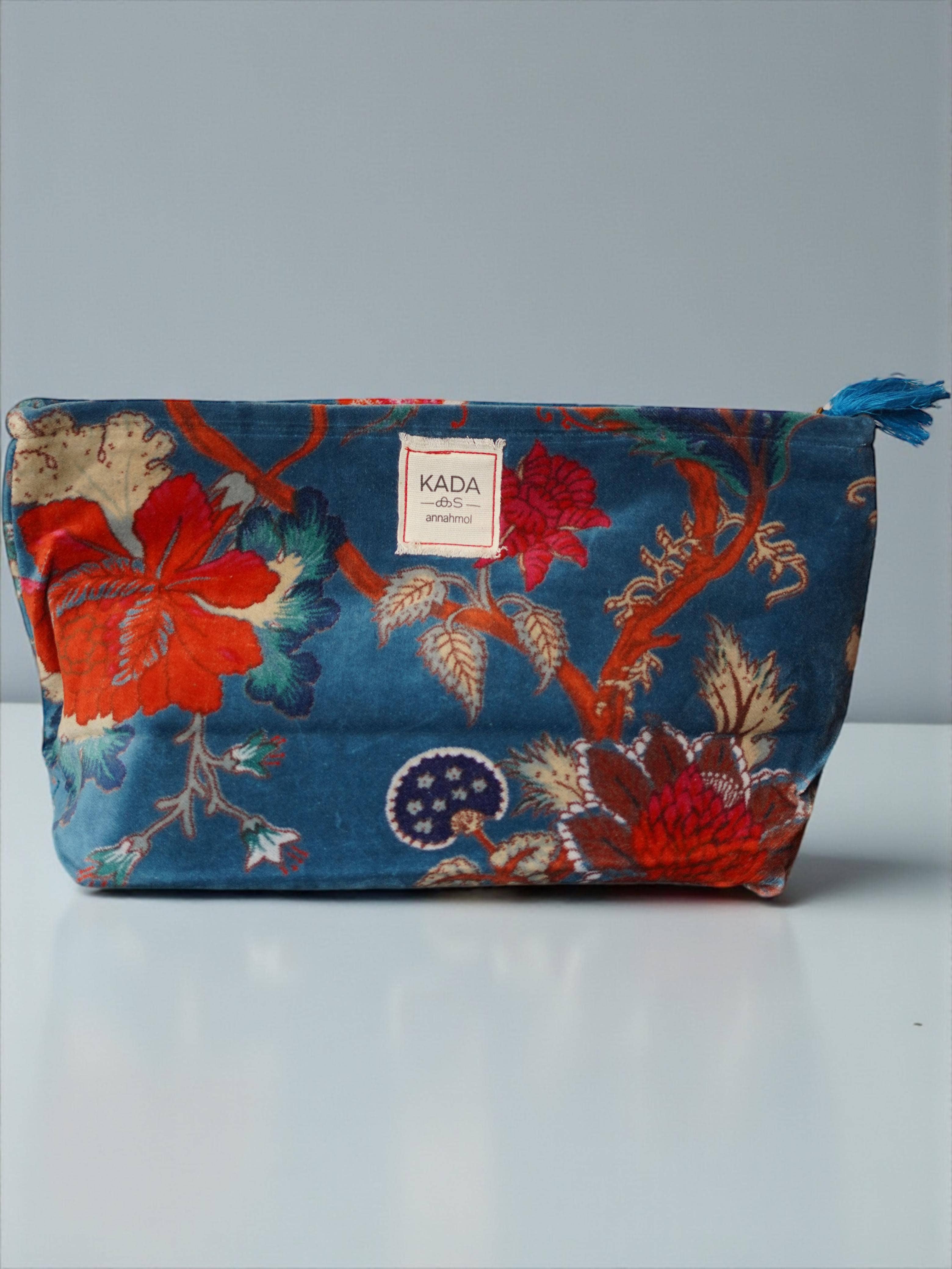Annahmol - Wholesale Makeup/Cosmetic Bag - Velvet Cosmetic Bag/Pouch: Assorted Prints14