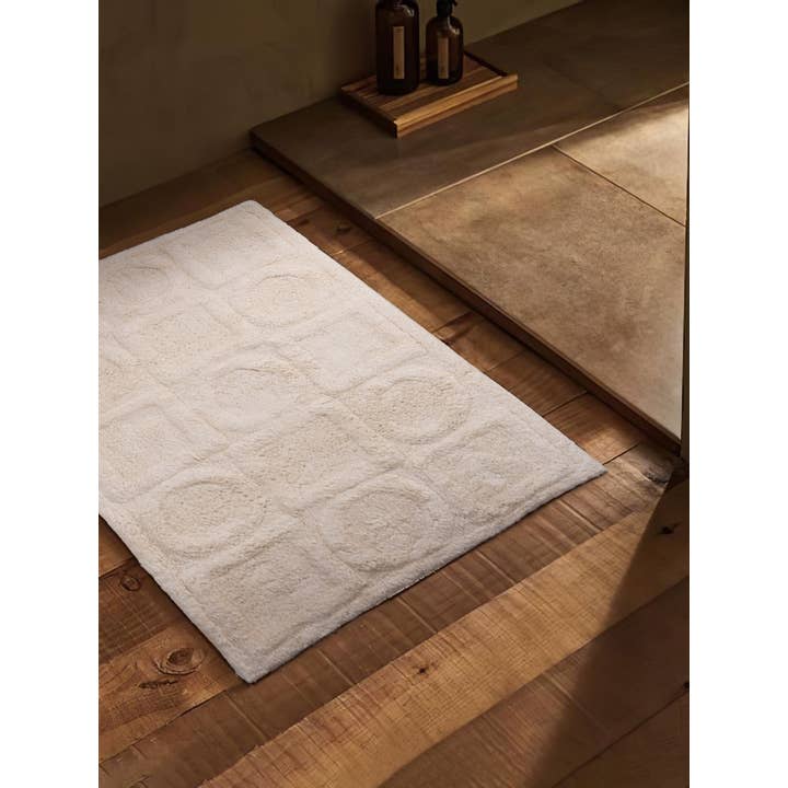GAURI KOHLI - Wholesale Bath Mat - Almaty Hand-Woven Cotton Bath Mat 24″×36″3