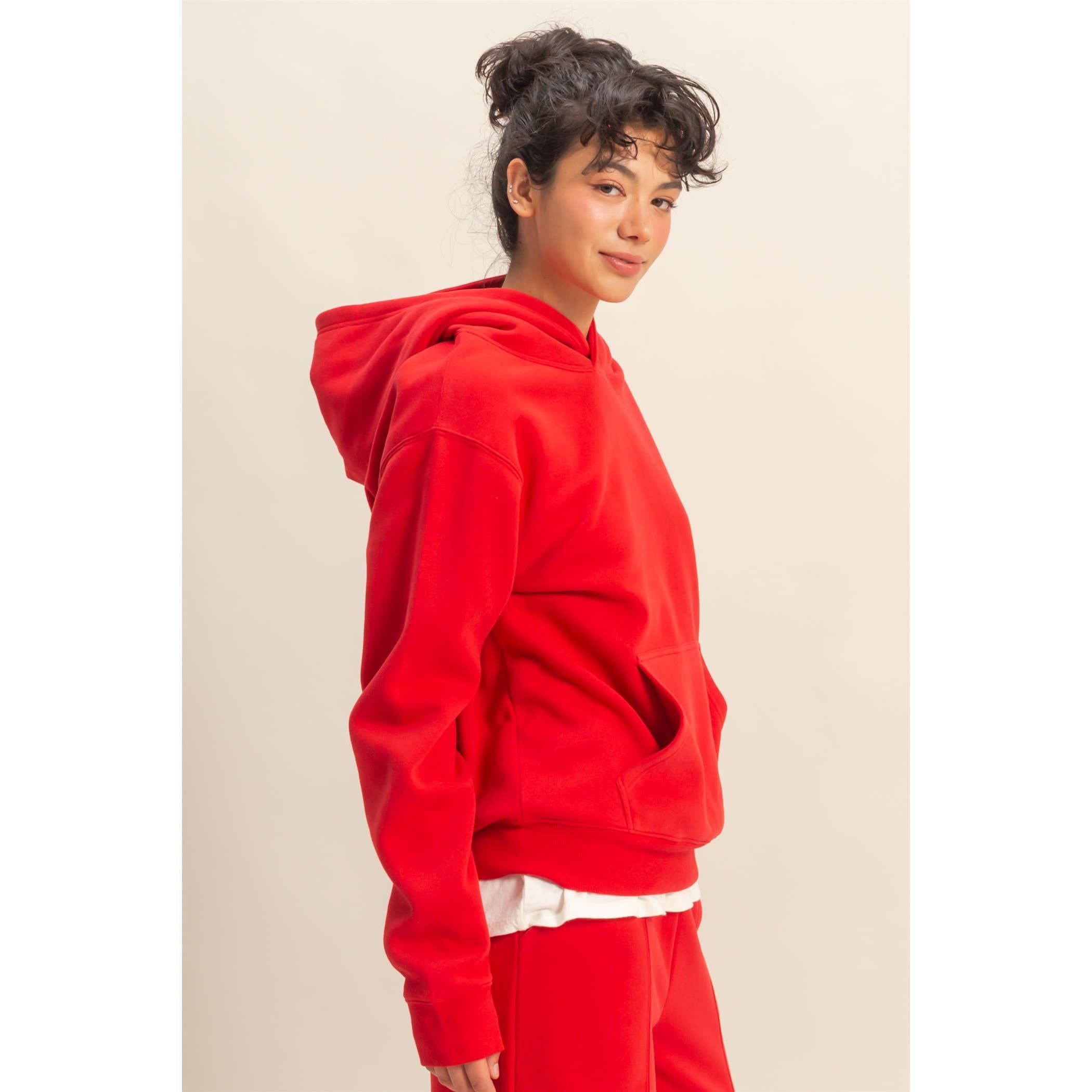 HYFVE – Hoodie – Mulher por atacado – Camisola de Conforto Essencial com Bolso Canguru15