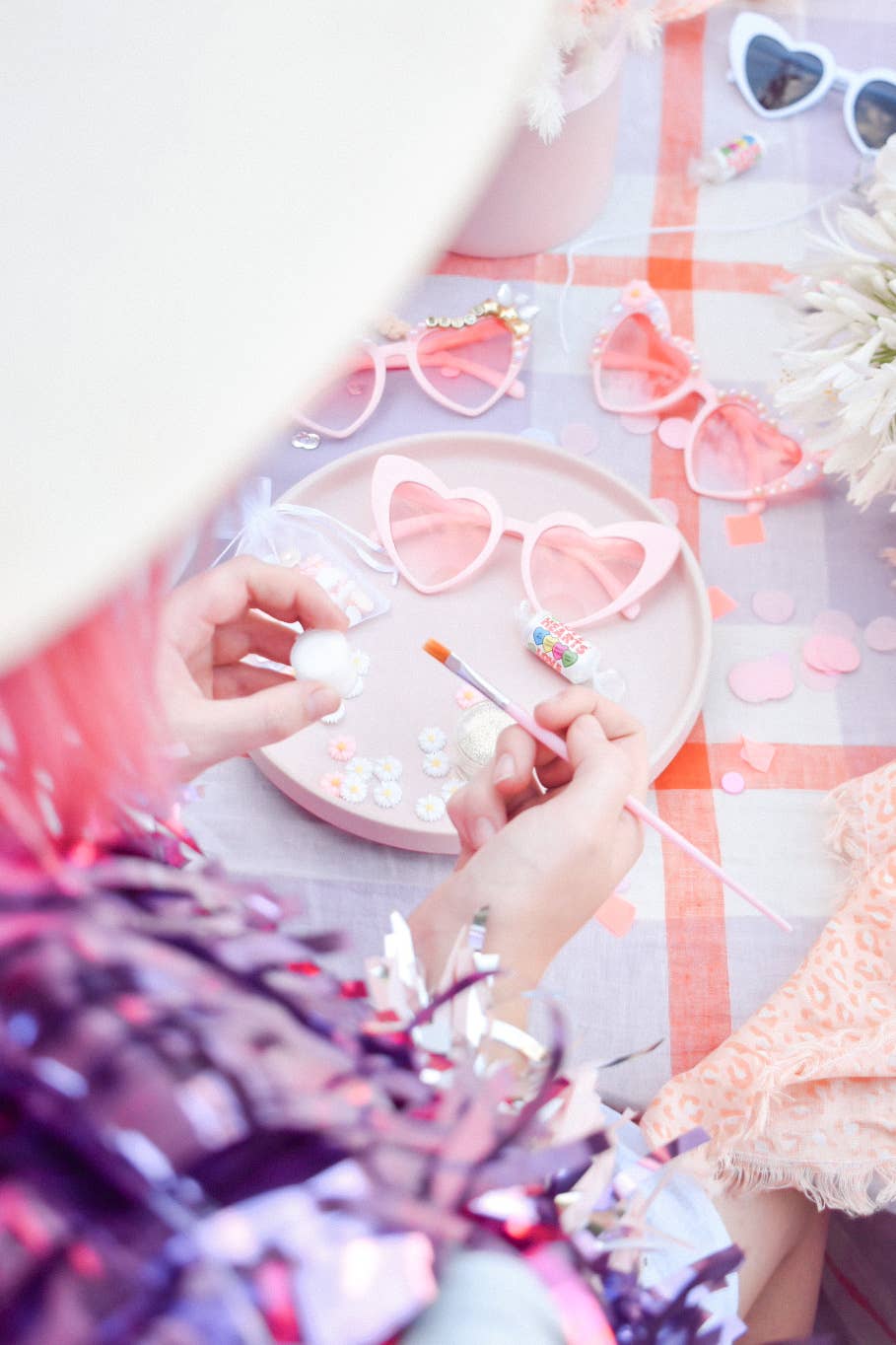 Confetti Rebels - Wholesale DIY craft kit - Adults DIY Bedazzle Sunglasses Kit1