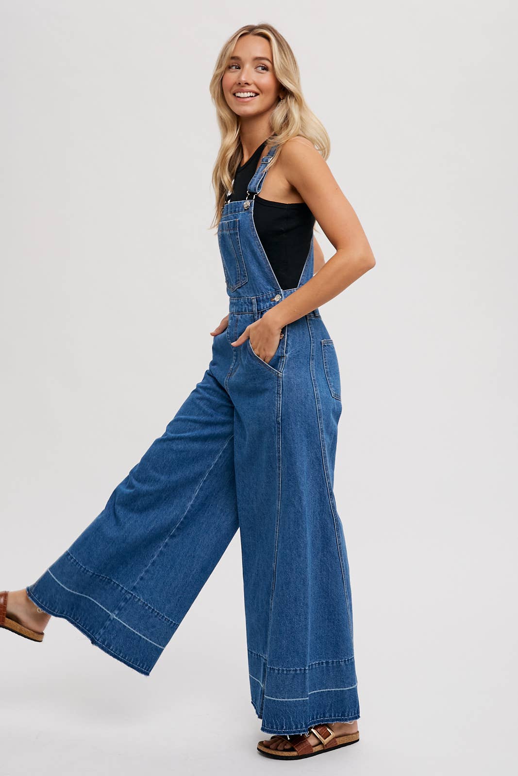 Bluivy – Engroshandel Overalls - Dame – DENIM OVERALLS MED BREDE BEN13
