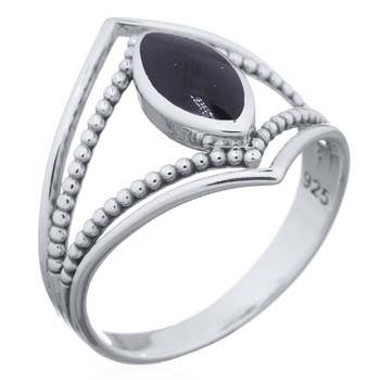 Bague Boho avec agate noire sertie en argent sterling pour la vente par So... Silver Jewelry