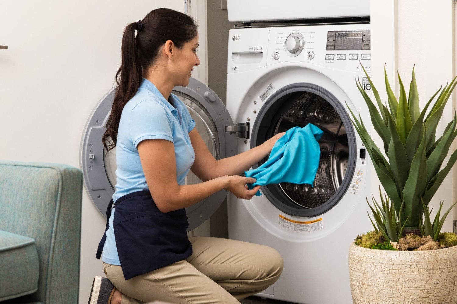 Microfiber Wholesale - Wholesale Cleaning Cloth - 16" x 16" Microfiber Glass Cleaning Cloth9