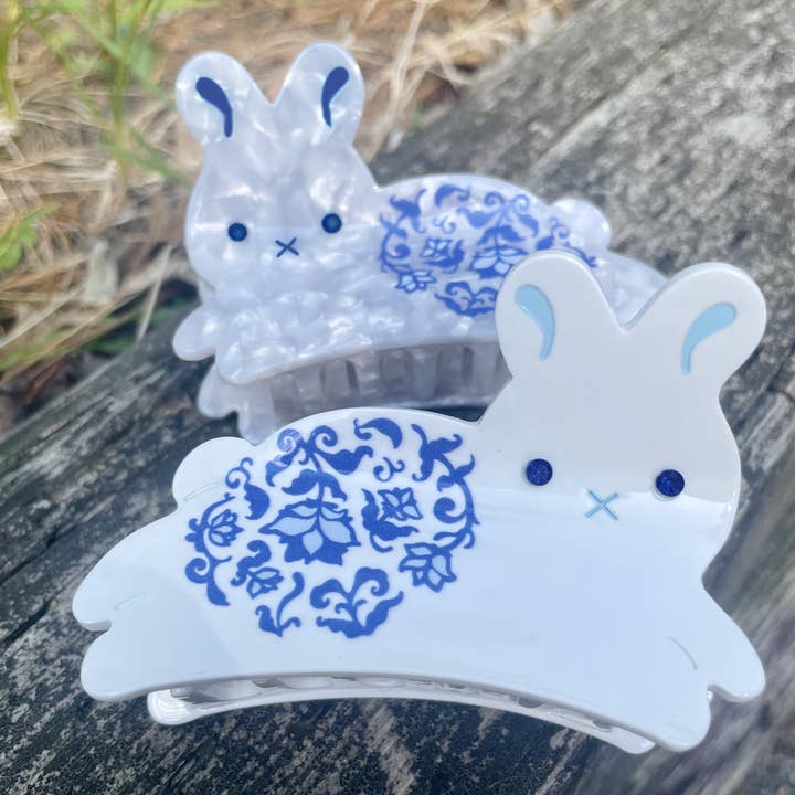 Cambrasine - Wholesale Hair Clip - Women's - Porcelain Bunny Rabbit Hair Claw Clip